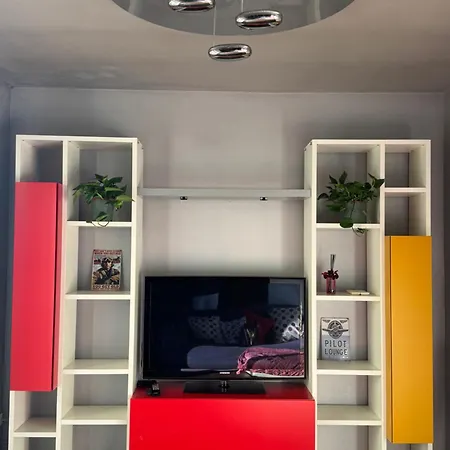 La Casa Del Pilota Con Box Auto Privato *